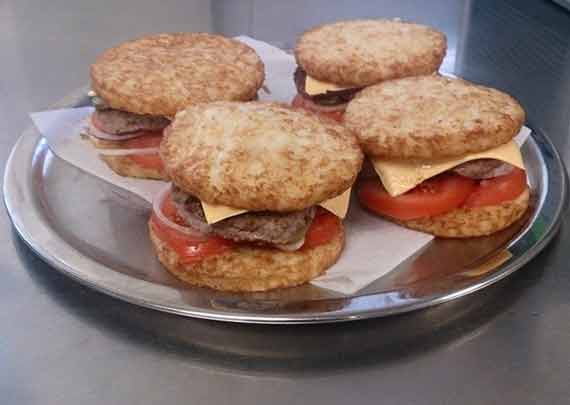 Découvrez les tarifs de nos snacks à Saint-Maximin-la-Sainte-Baume Découvrez les tarifs de nos snacks à Saint-Maximin-la-Sainte-Baume